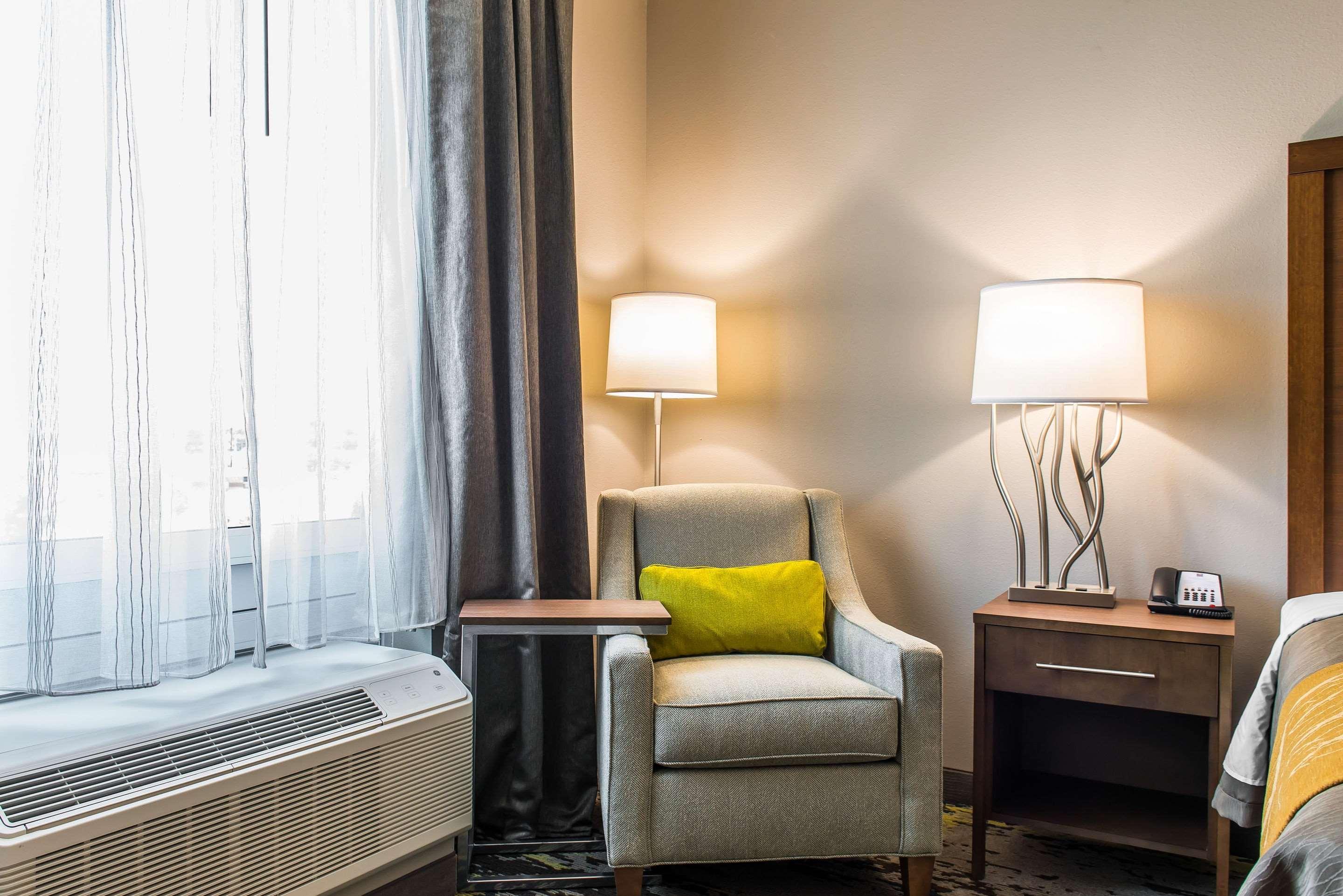 Comfort Inn & Suites Валдоста Екстериор снимка