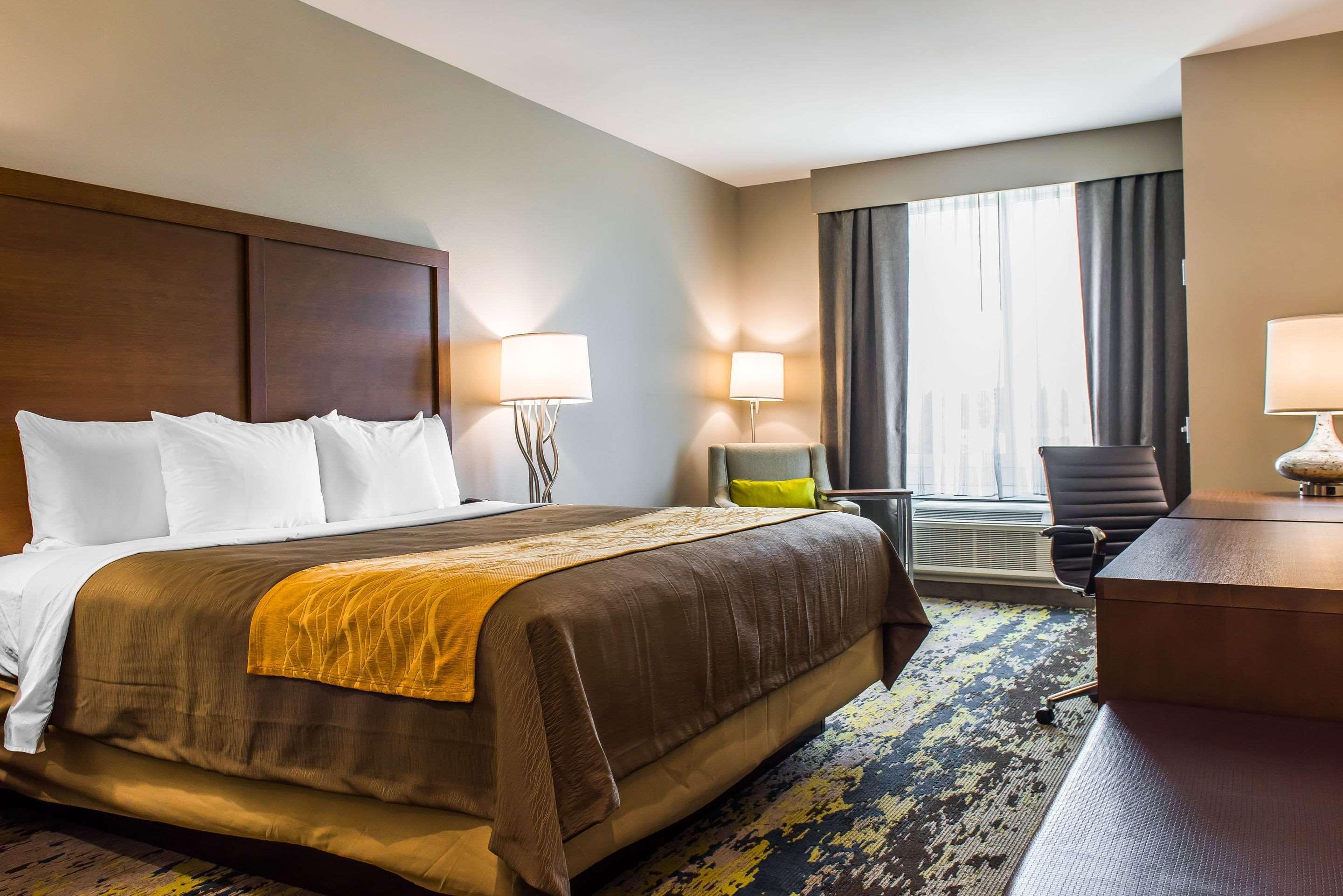 Comfort Inn & Suites Валдоста Екстериор снимка