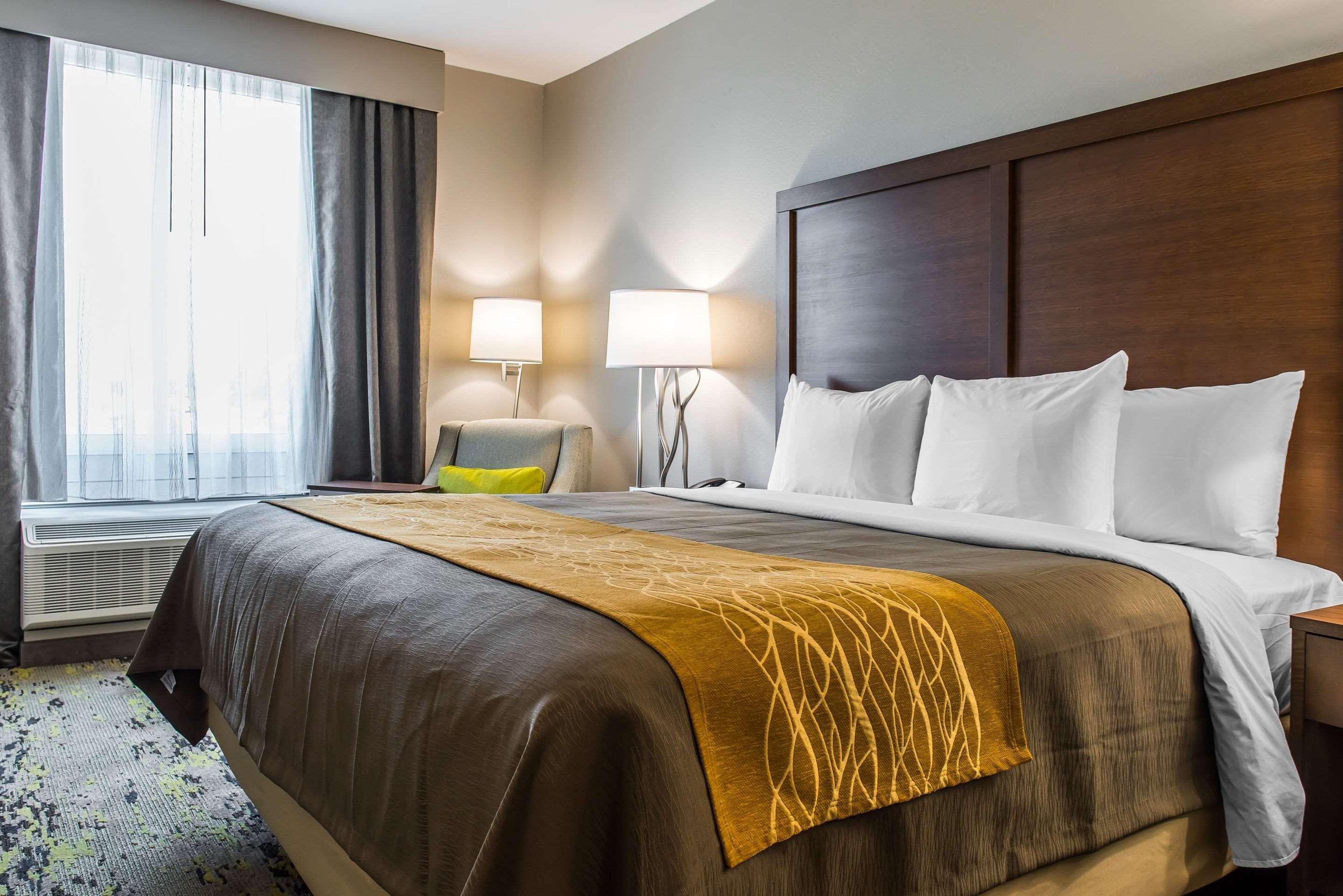 Comfort Inn & Suites Валдоста Екстериор снимка