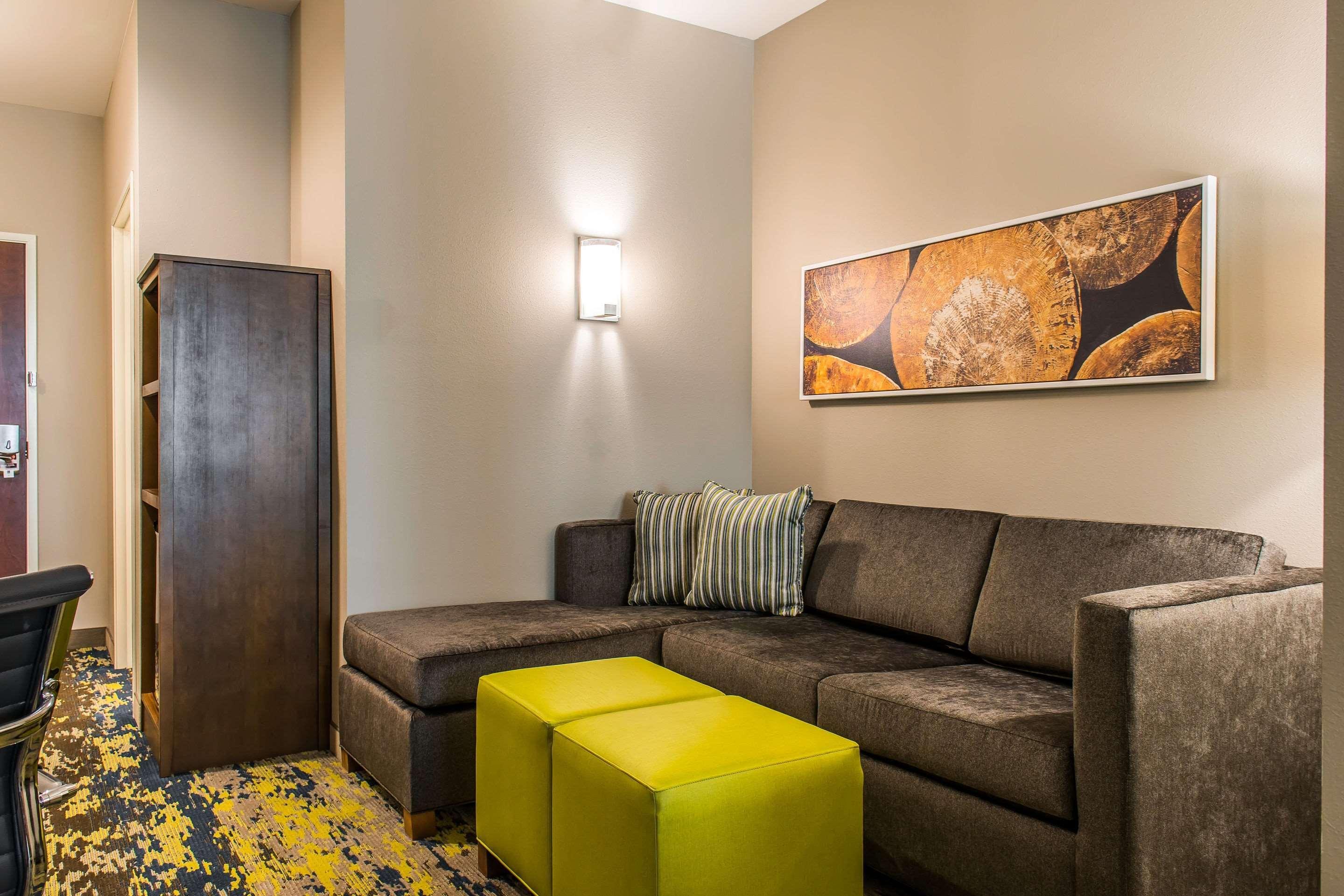Comfort Inn & Suites Валдоста Екстериор снимка