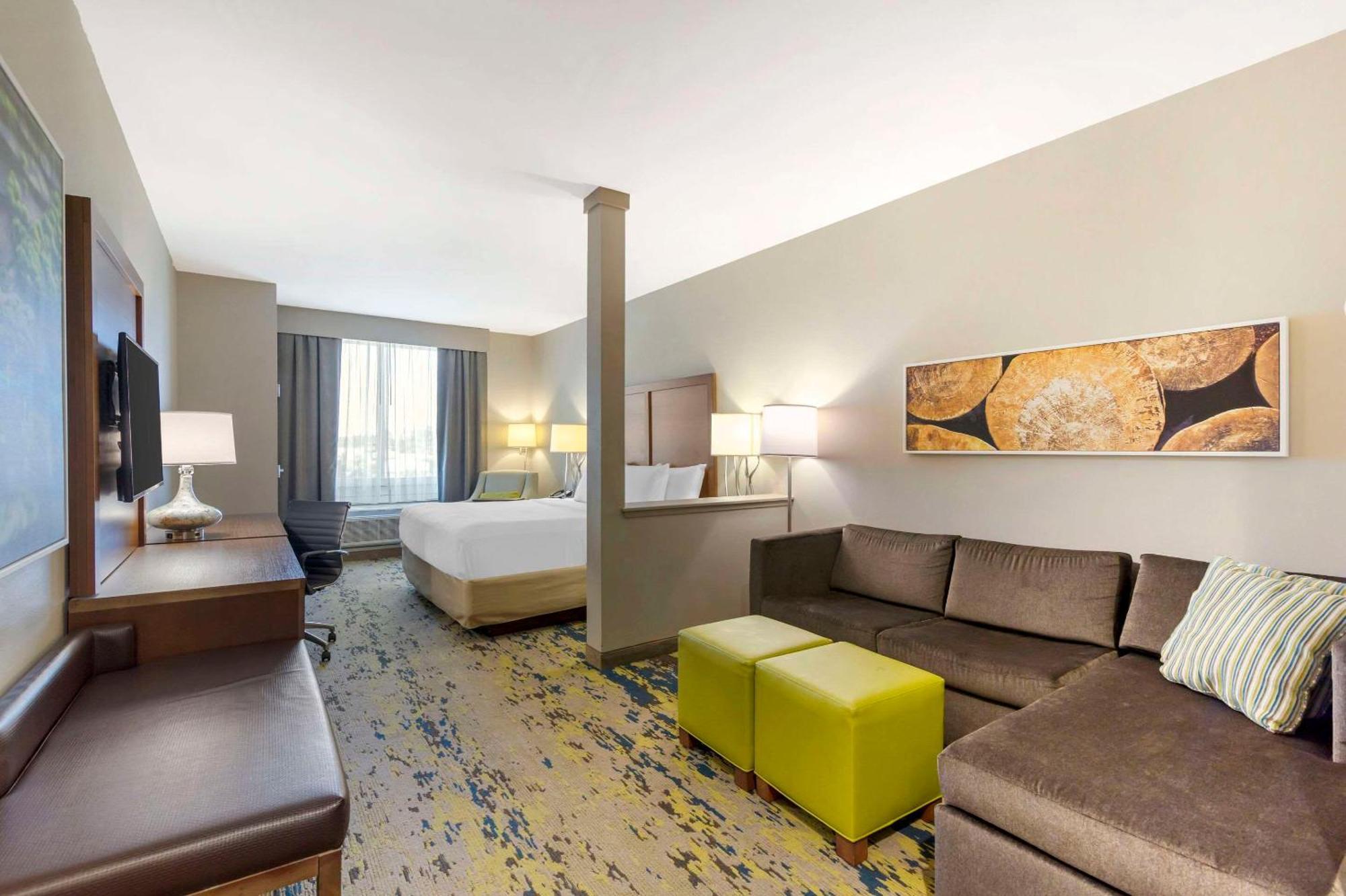 Comfort Inn & Suites Валдоста Екстериор снимка