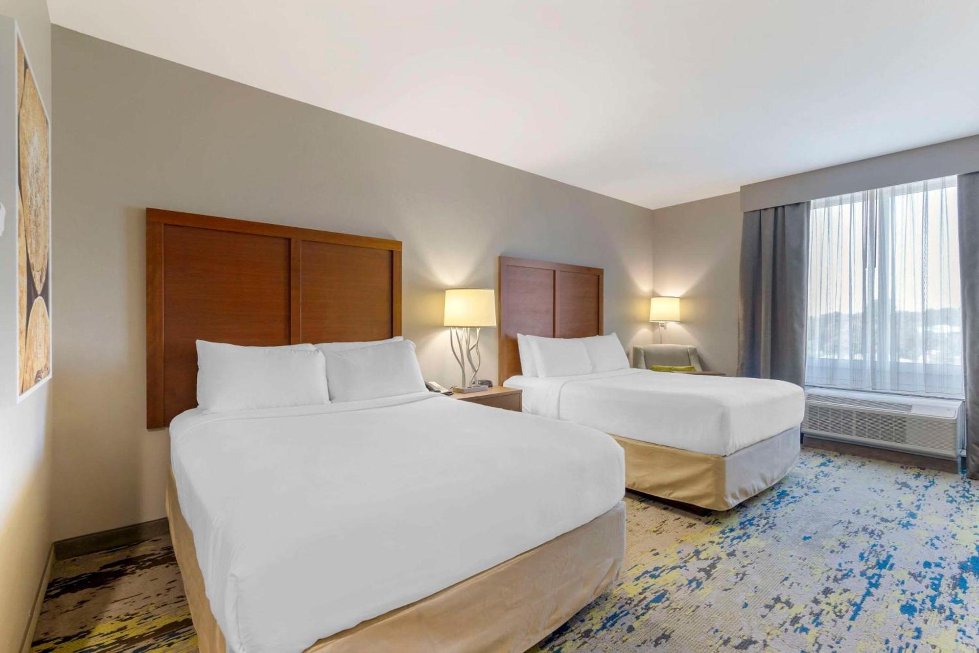 Comfort Inn & Suites Валдоста Екстериор снимка