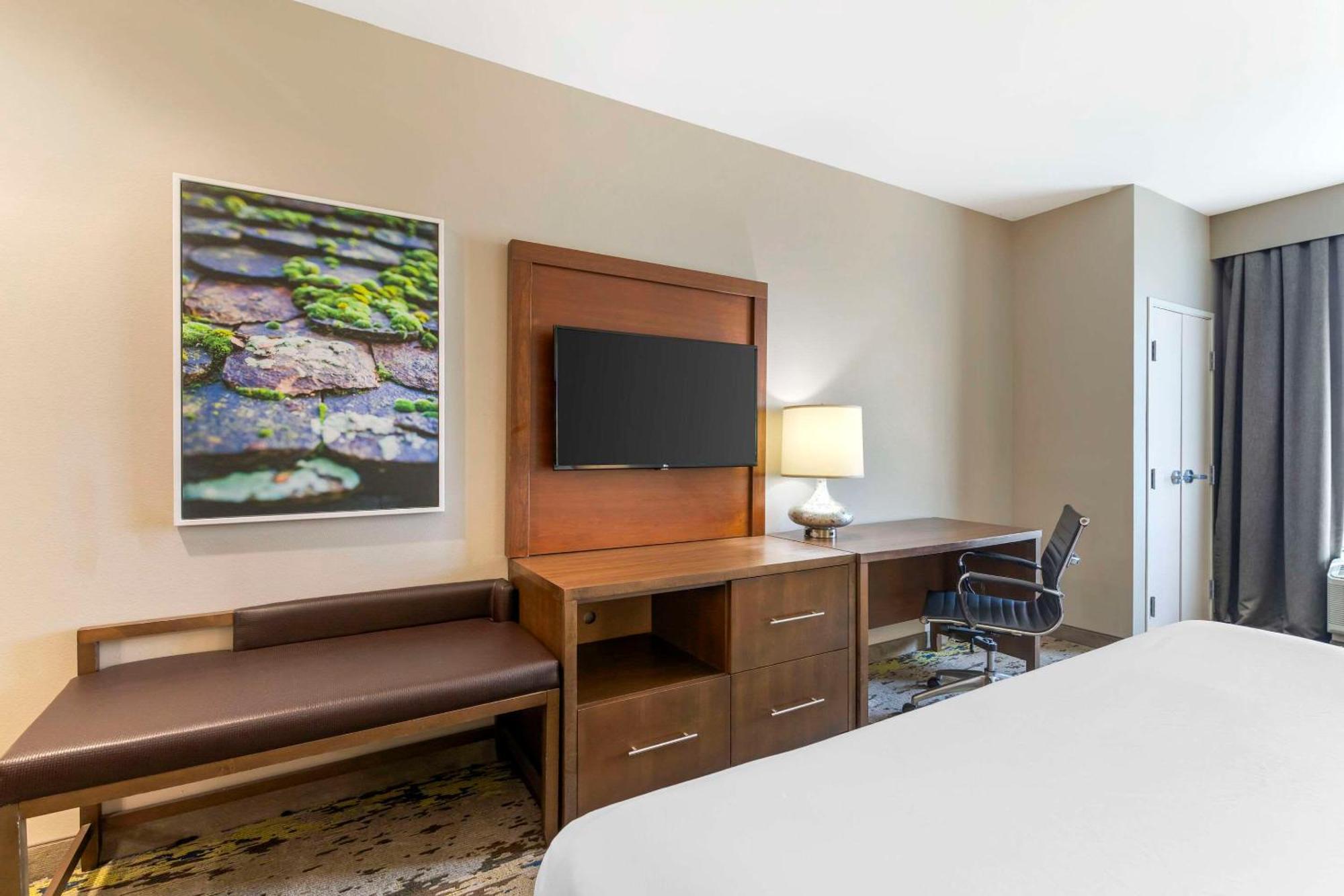 Comfort Inn & Suites Валдоста Екстериор снимка