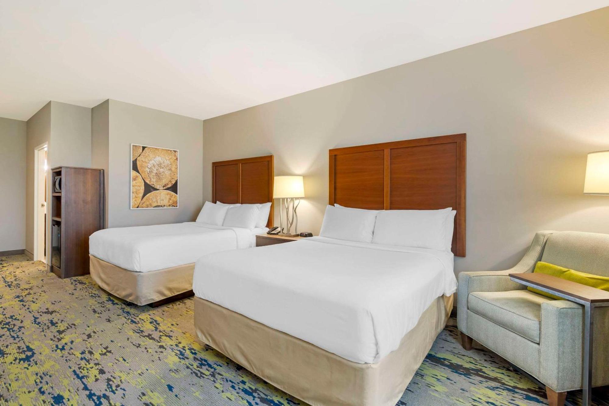 Comfort Inn & Suites Валдоста Екстериор снимка